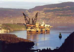 8141757611145028-t640